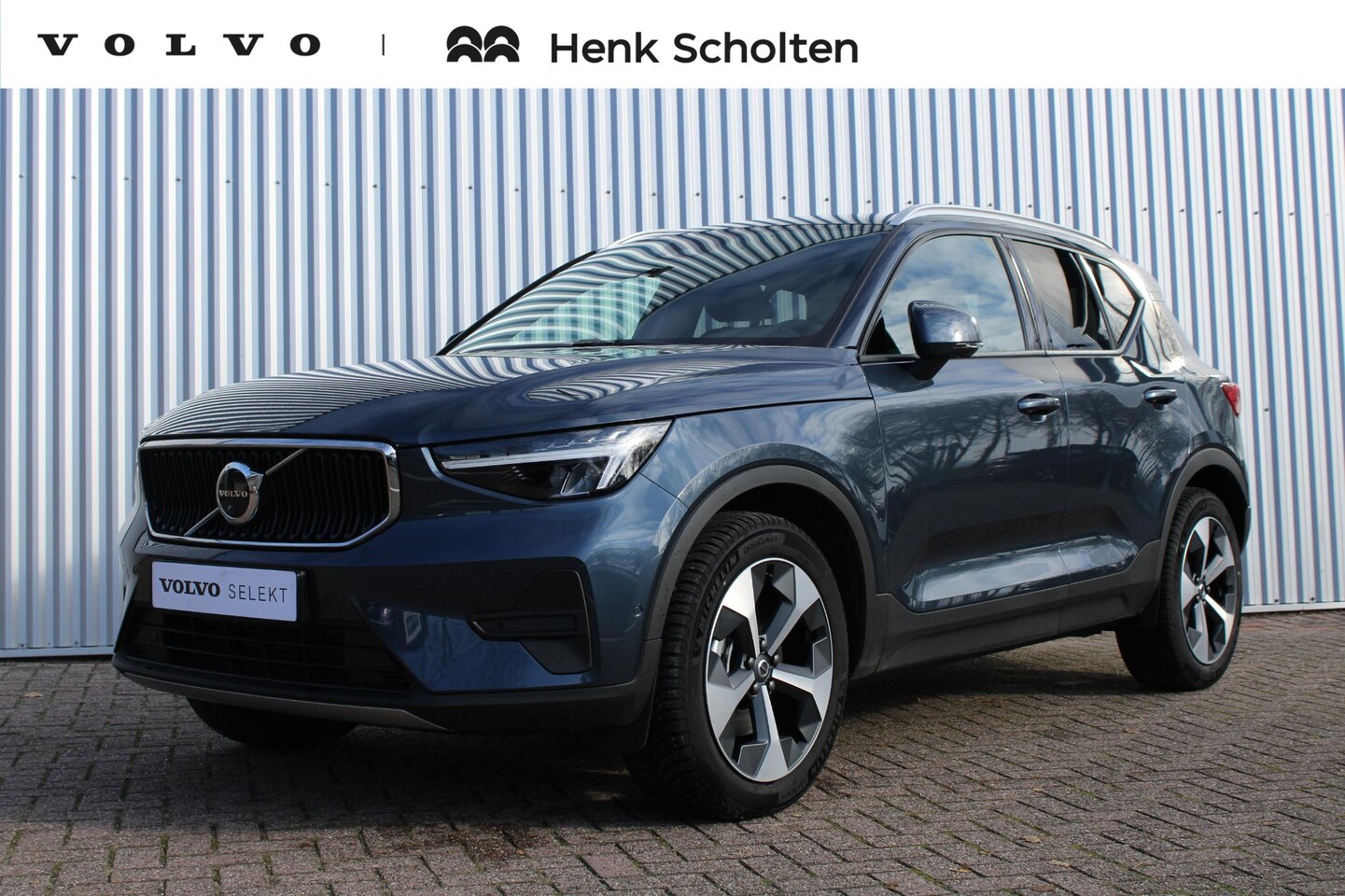 Volvo XC40 - 2.0 B3 Core | Leder interieur| Google Services| Stoel- en stuurwielverwarming| Adaptieve C - AutoWereld.nl