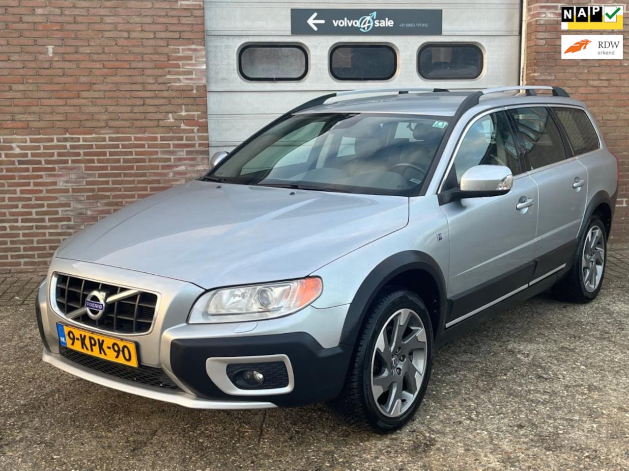 Volvo XC70 - 2.0 D4 5-cilinder Ocean Race Automaat 2013 - AutoWereld.nl