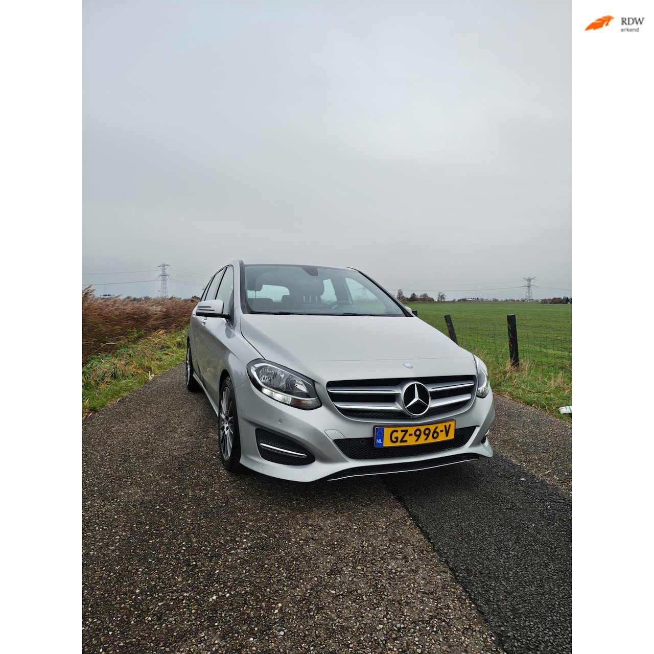 Mercedes-Benz B-klasse - 180 Ambition AUTOMAAT - STOELVERWARMING - LM VELGEN - AutoWereld.nl