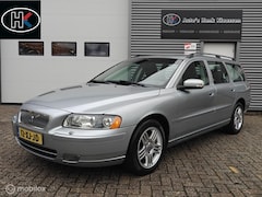 Volvo V70 - 2.4 Edition Classic Volleder Stoelverwarm Trekhaak