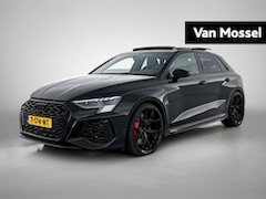 Audi RS3 - Sportback 2.5 TFSI quattro 400 PK | RS-sportonderstel | Akrapovič-uitlaatsysteem | RS-desi