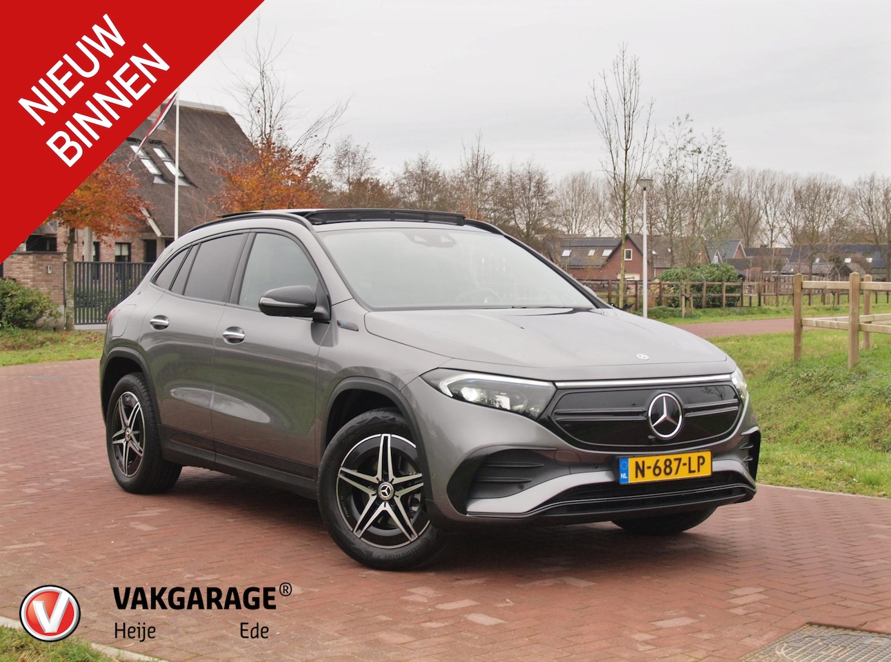 Mercedes-Benz EQA - 250 Business Solution AMG 67 kWh | Panoramadak | 360 Camera | Head-Up Display | Sfeerverli - AutoWereld.nl