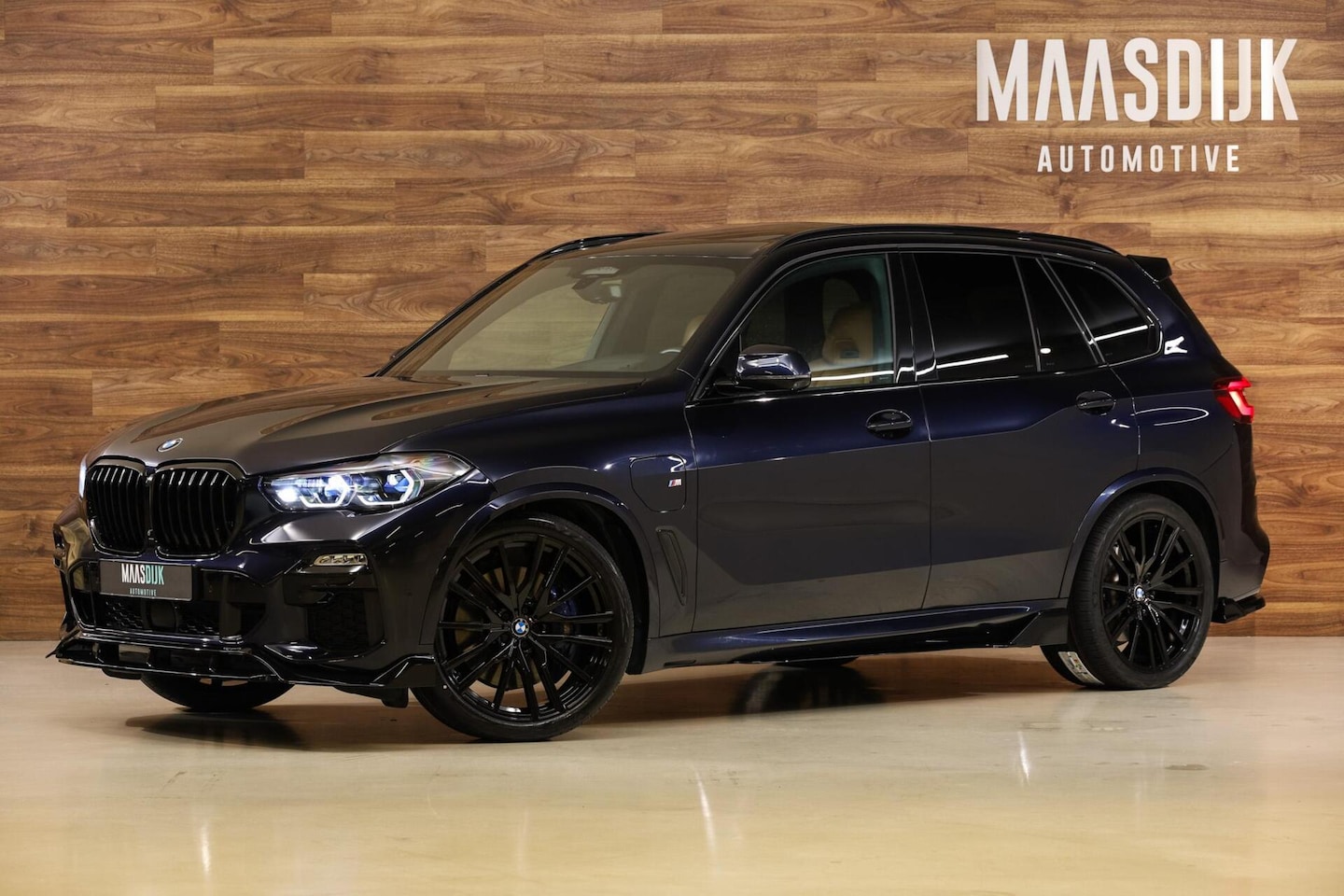 BMW X5 - xDrive45e M-Sport|B&W Audio|M Seats|Laser|HUD|ACC|Pano| - AutoWereld.nl
