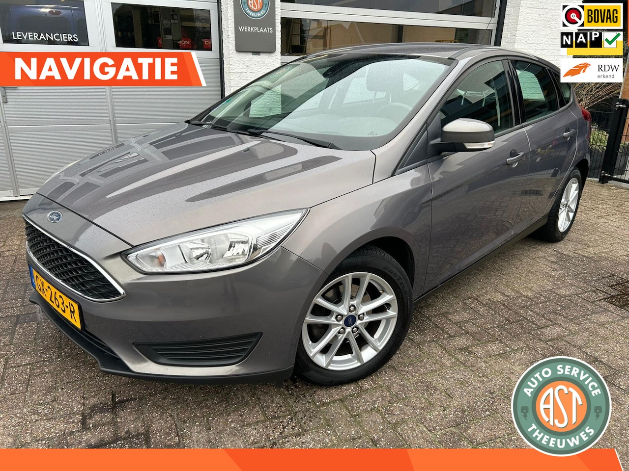 Ford Focus - 1.0 Trend Edition NAVI|PDC|DIST VV|NAP|CRUISE - AutoWereld.nl