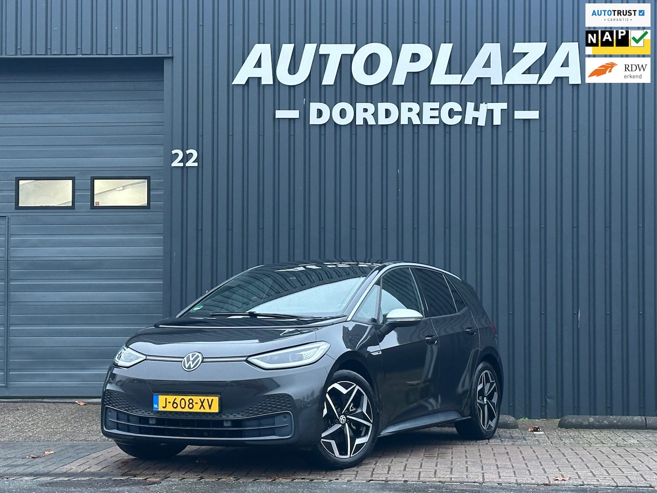 Volkswagen ID.3 - First Plus 58 kWh CAMERA / STOELVERW. - AutoWereld.nl