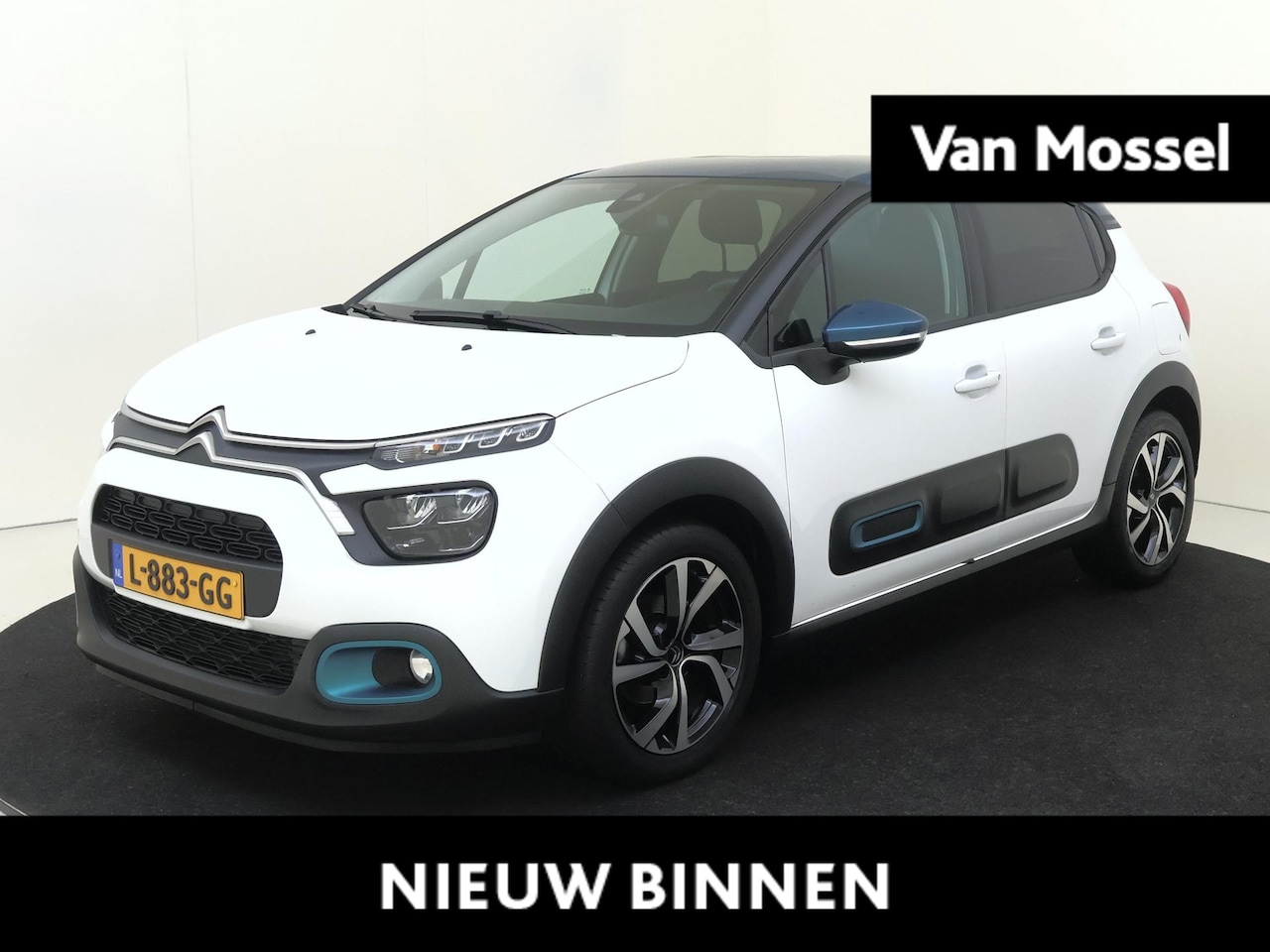 Citroën C3 - 1.2 PureTech 82 PK Shine Navigatie | Camera | USB | Climate Control | Lichtmetalen Velgen - AutoWereld.nl