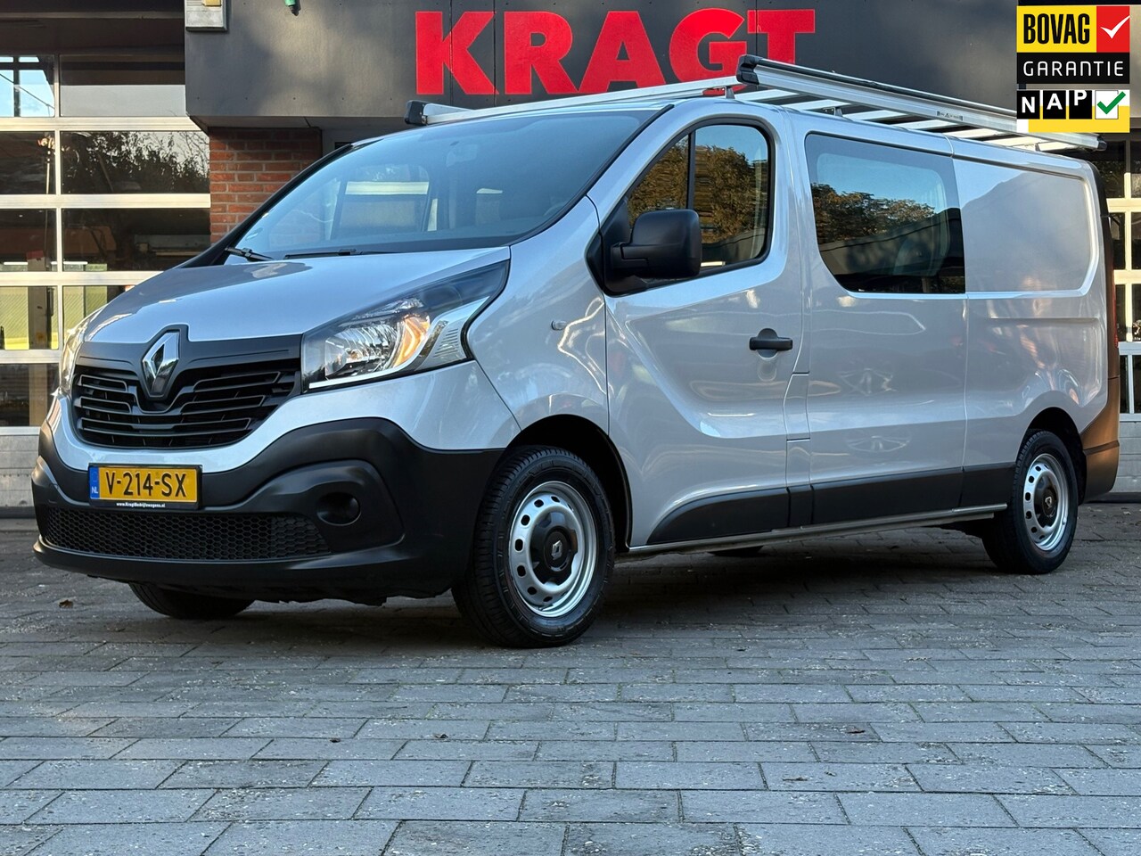 Renault Trafic - 1.6 dCi T29 L2H1DUBBELCABINE|DEALER ONDERHOUDEN|120PK|EURO6|airco|cruise|navi|bluetooth|tr - AutoWereld.nl
