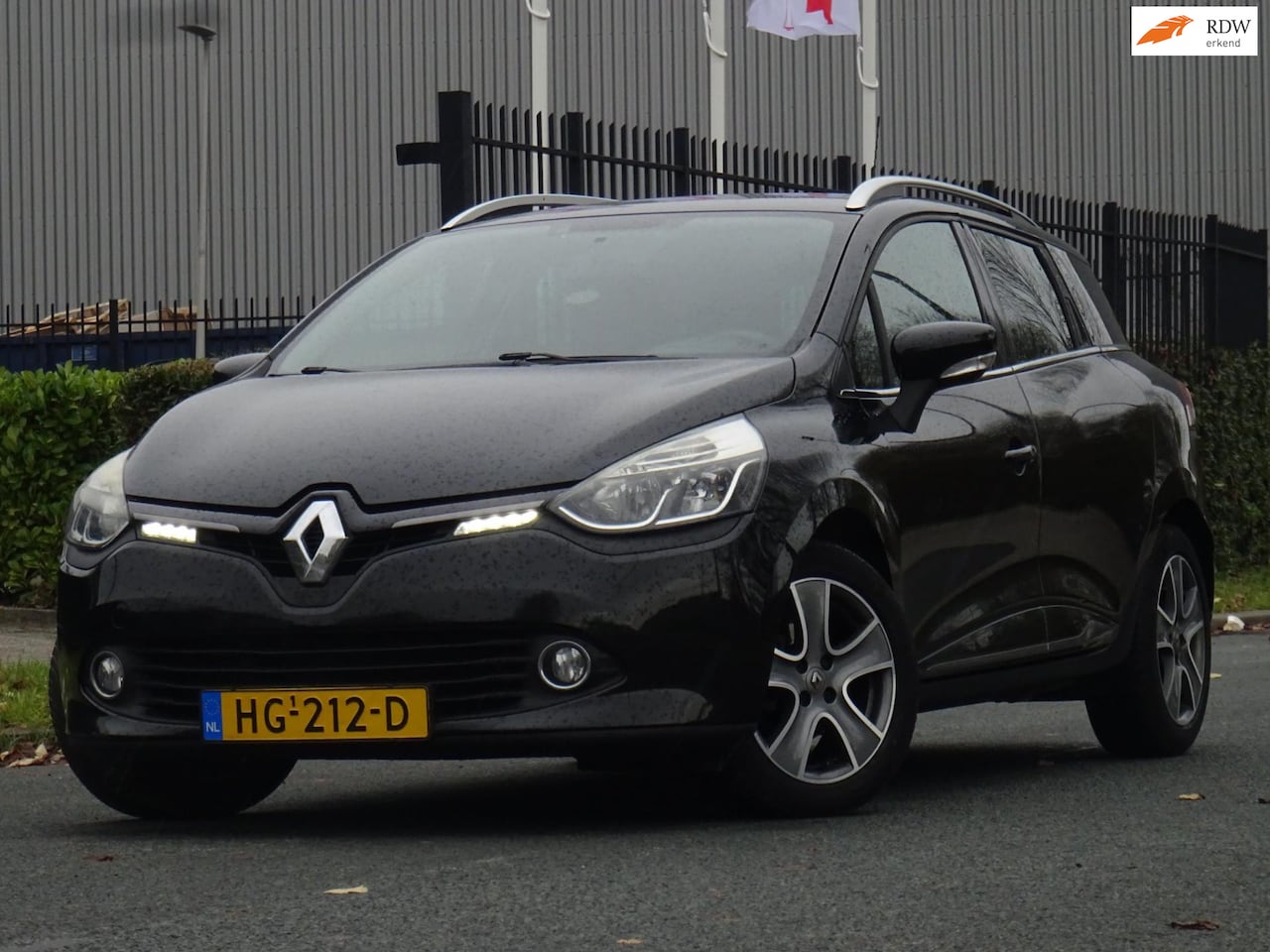 Renault Clio Estate - 1.5 dCi ECO Night&Day NAP/NAVI/AIRCO/PDC - AutoWereld.nl