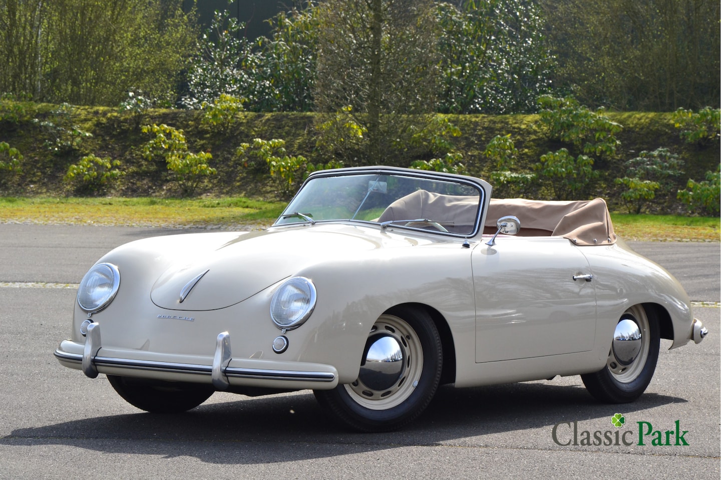 Porsche 356 - pre A 1500 Knickscheibe - AutoWereld.nl