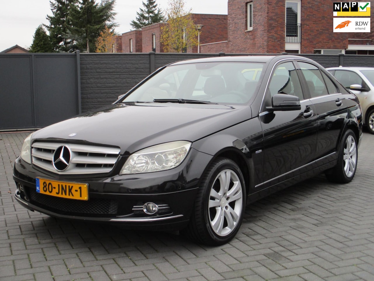 Mercedes-Benz C-klasse - 180 K BlueEFFICIENCY Business Edition Avantgarde Navi - AutoWereld.nl