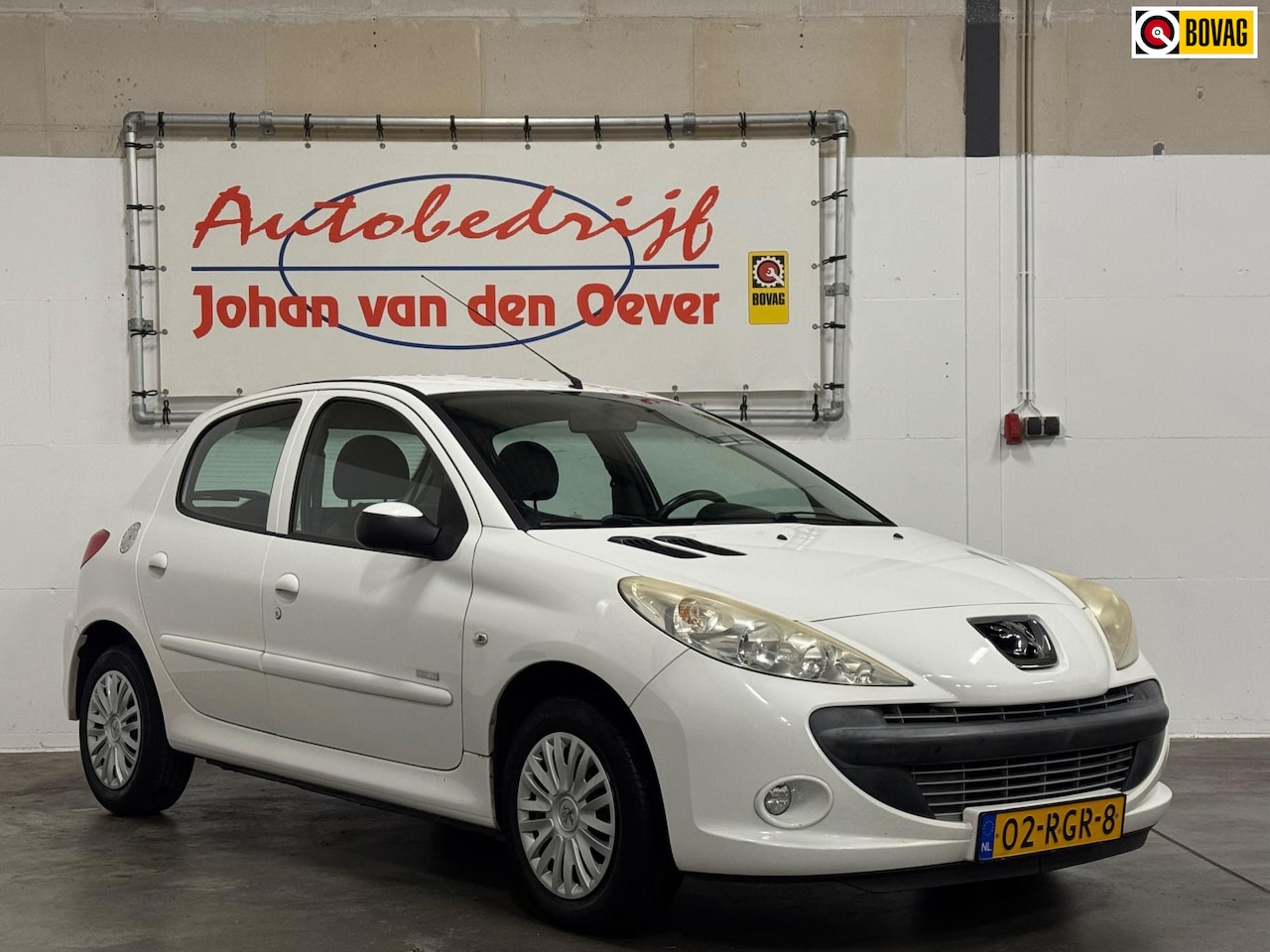 Peugeot 206 - 1.4 Millesim 200|Airco|Trekhaak|Nwe Distributieriem| - AutoWereld.nl