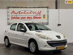 Peugeot 206 - 1.4 Millesim 200|Airco|Trekhaak|Nwe Distributieriem|