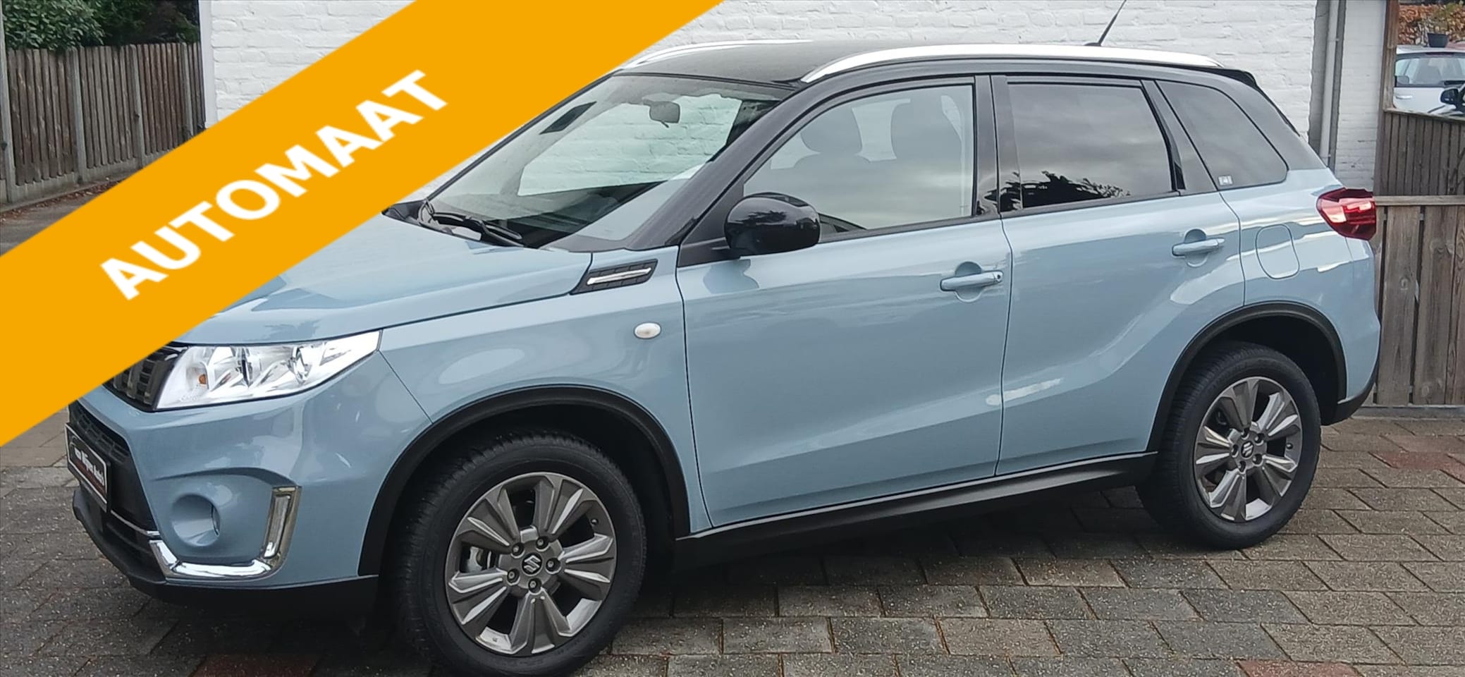 Suzuki Vitara - Boosterjet 112pk automaat cruise,climaat,trekhaak,26000 km - AutoWereld.nl