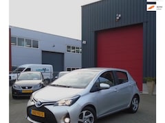 Toyota Yaris - 1.5 Hybrid Aspiration, Automaat
