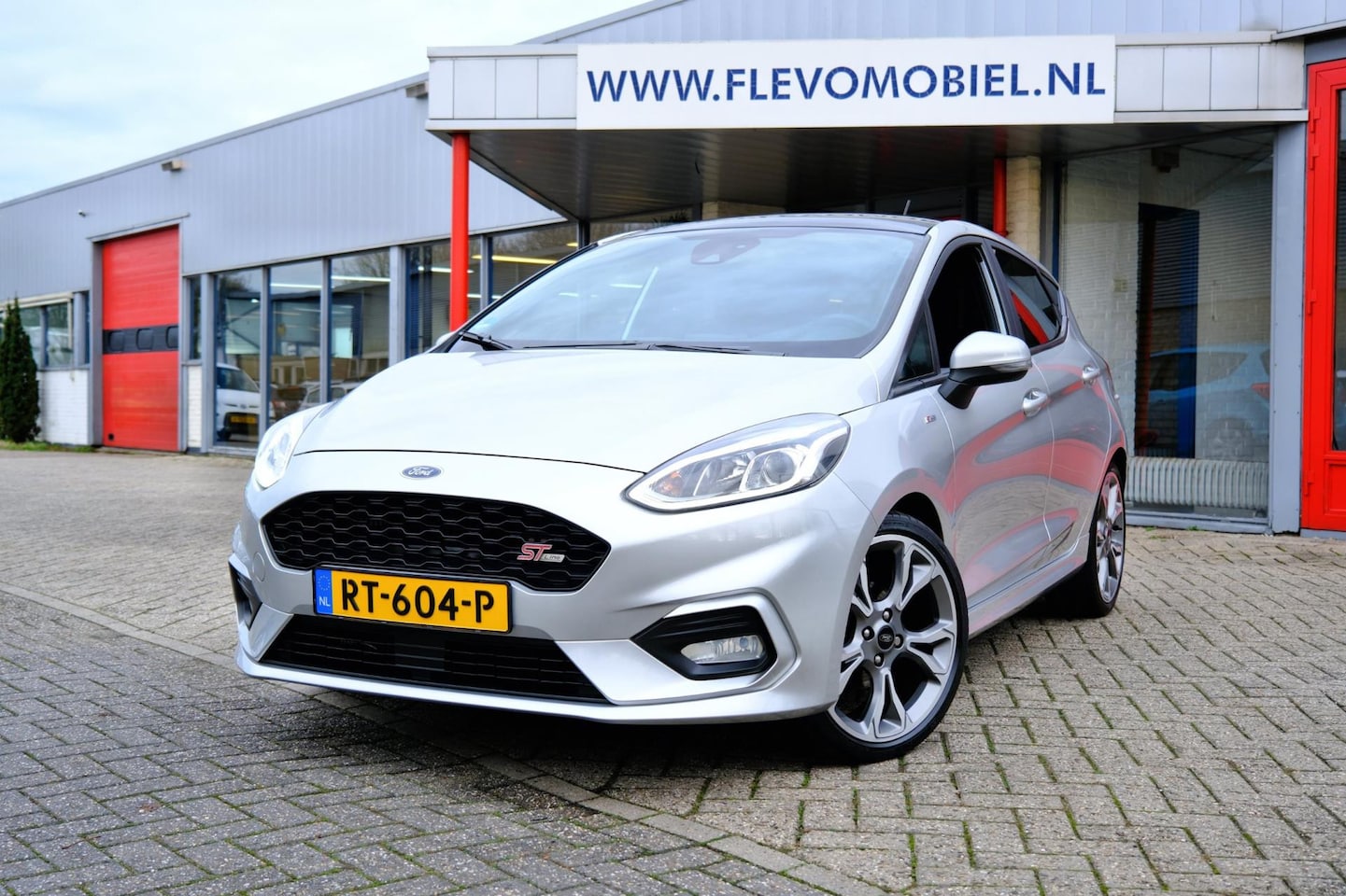 Ford Fiesta - 1.0 EcoBoost ST-Line Pano|Navi|PDC|LMV|LED|Cruise - AutoWereld.nl