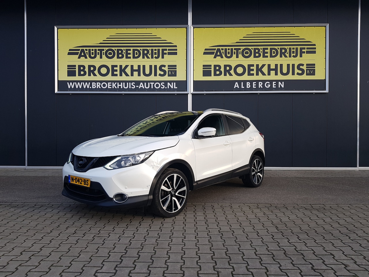 Nissan Qashqai - 1.2 Premier Edition 1.2 Premier Edition - AutoWereld.nl