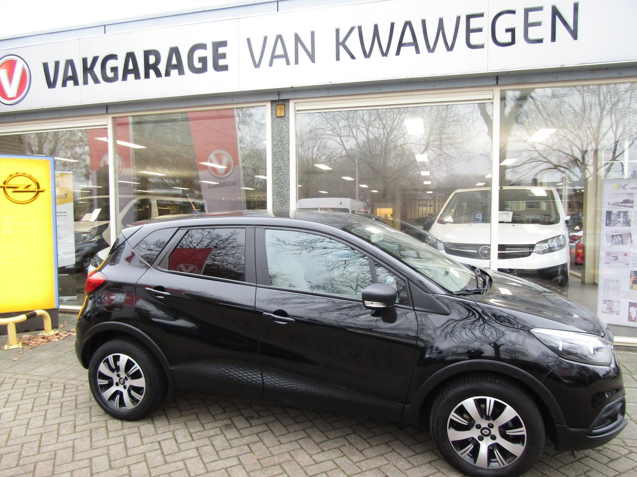 Renault Captur - 1.2 115 pk AUTOMAAT AIRCO CAMERA BLUET. - AutoWereld.nl