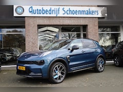 Lynk & Co 01 - 1.5 261PK 6.6Kwh LADEN 360-CAMERA PANO/SCHUIF INFINITY DAB NAVI CARPLAY CAMERA STOELVERWAR
