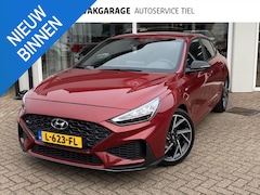Hyundai i30 Fastback - 1.5 T-GDi MHEV N Line Stoelverwarming, navigatie Apple CarPlay/Android Auto, suède interie