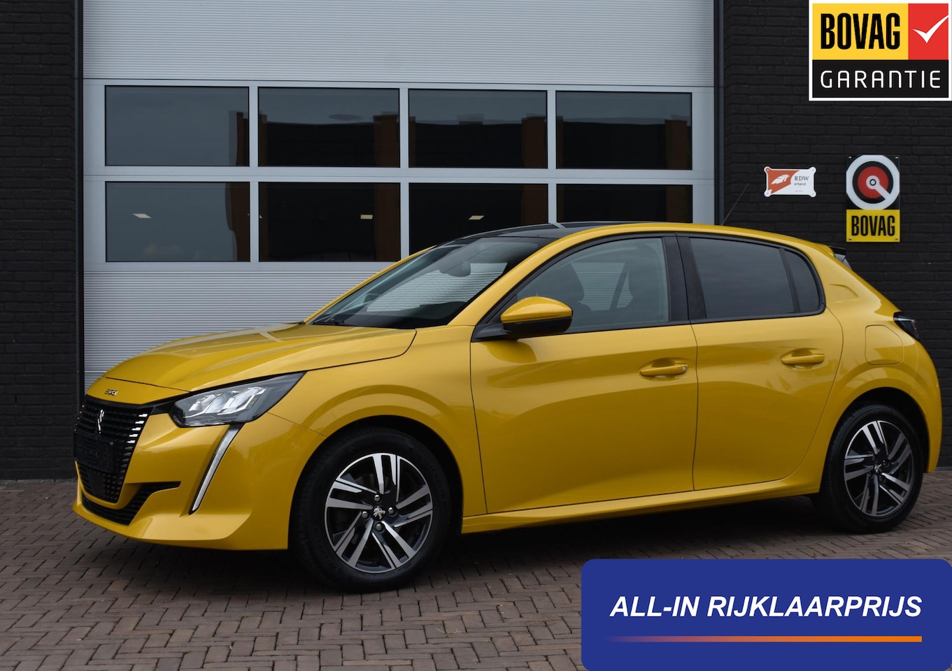 Peugeot 208 - 1.2 PureTech 100PK Allure | Panodak | Carplay | Keyless | Incl. garantie - AutoWereld.nl