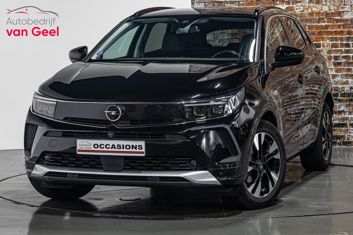 Opel Grandland - 1.2 Turbo Ultimate I Stuur& stoel verwarming I Achteruitrij camera - AutoWereld.nl