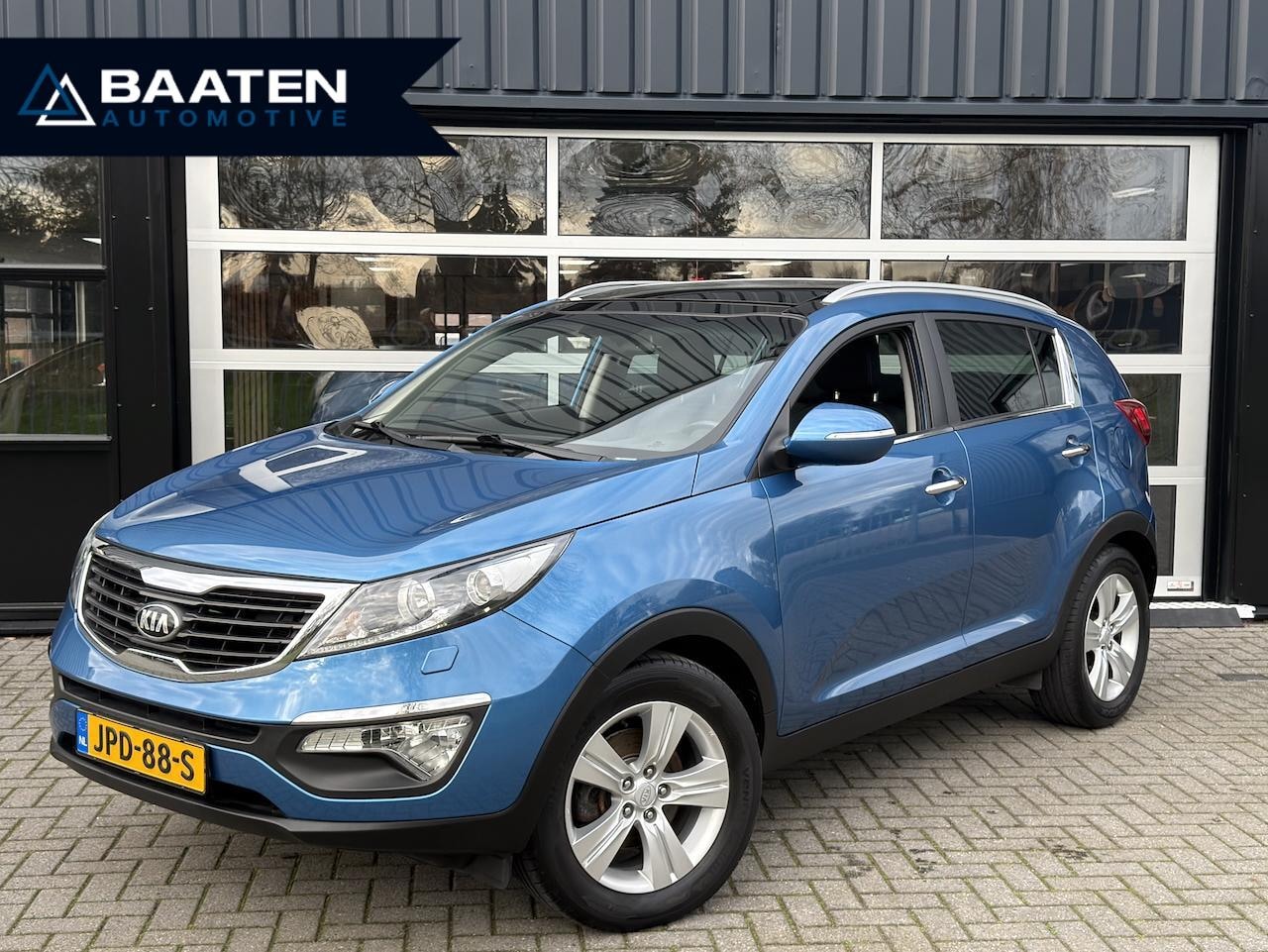 Kia Sportage - 1.6 GDI Super Pack |Pano|1e eig|Camera|Trekhaak|Xenon| - AutoWereld.nl