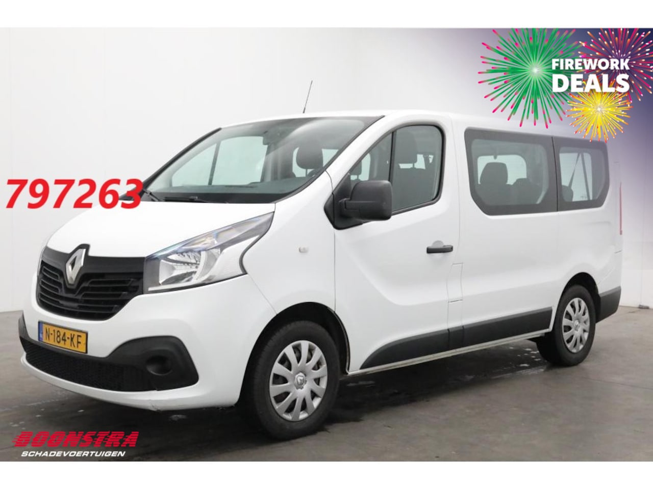 Renault Trafic Passenger - 1.6 dCi Expression 9-Persoons Airco Bluetooth - AutoWereld.nl
