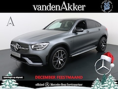 Mercedes-Benz GLC-klasse Coupé - 300e AMG 4Matic // Burmester / Magno Grijs // 20 inch // Treeplanken // Night pakket