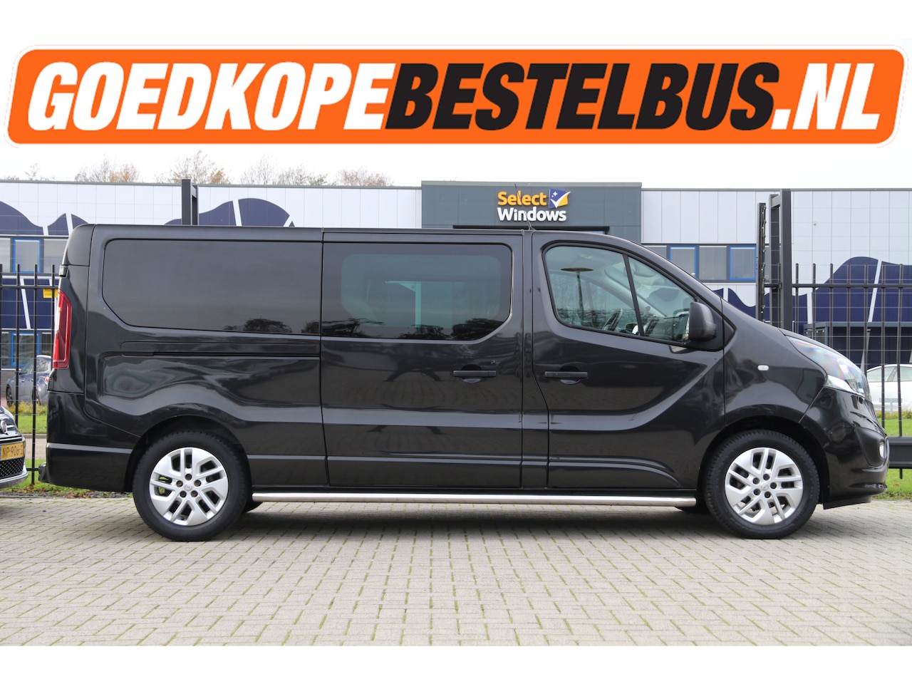 Opel Vivaro - 1.6 CDTI 146PK / DC / 2x Schuifdeur / Leer / Clima / Navi / Zie opmerking.. - AutoWereld.nl
