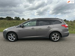 Ford Focus Wagon - 1.0 EcoBoost Trend incl apk en garantie