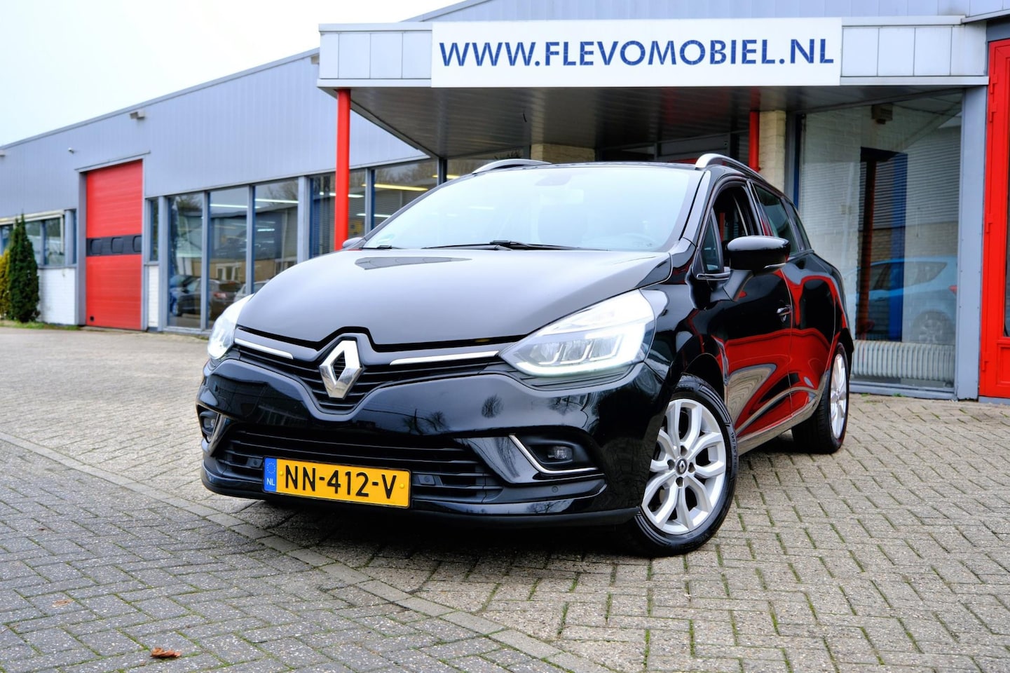 Renault Clio Estate - 1.5 dCi Ecoleader Intens Navi|Clima|Cam|LMV - AutoWereld.nl