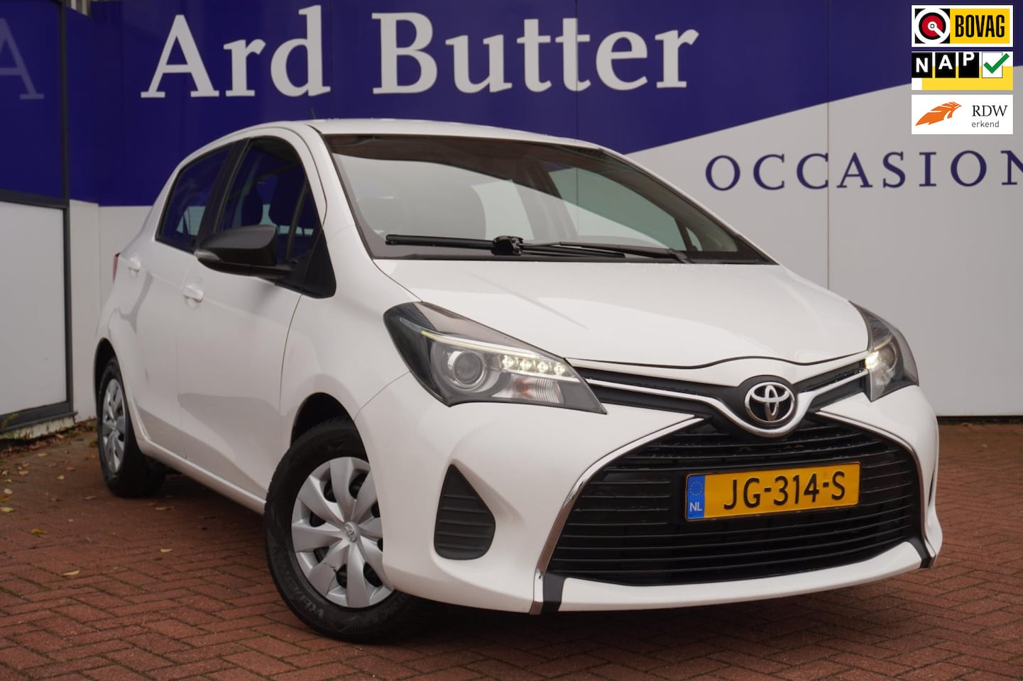 Toyota Yaris - 1.0 VVT-i Aspiration+Led+Navigatie+Camera = SUPER PRIJS !! - AutoWereld.nl