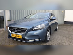 Volvo V40 - 1.6 T3 MOMENTUM Camera