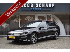 Volkswagen Passat Variant - 1.4 TSI PHEV GTE Business Automaat / Pano schuifdak / Trekhaak / Keyless / Navi / PDC + Ca