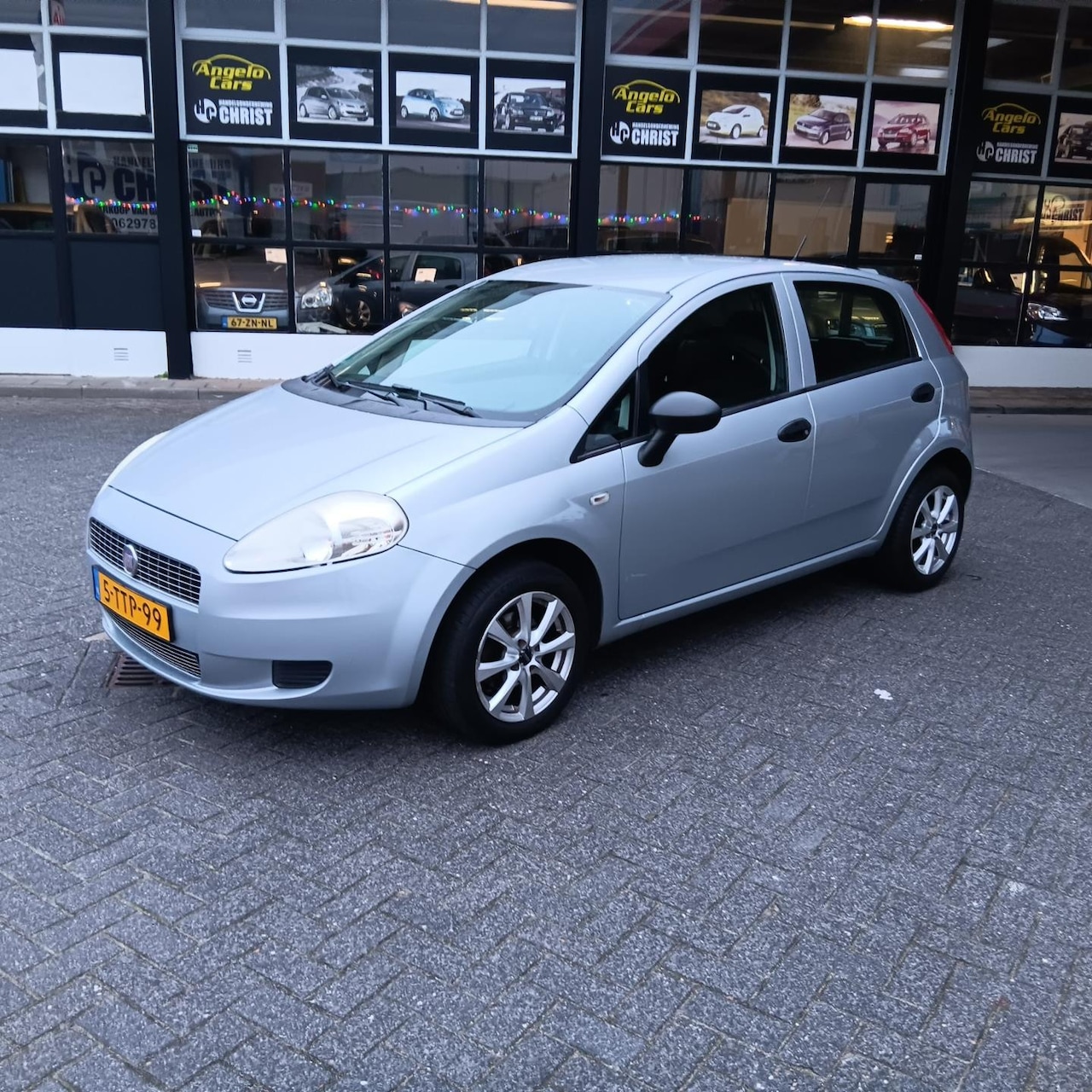 Fiat Grande Punto - 1.4 Active 1.4 Active - AutoWereld.nl