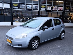 Fiat Grande Punto - 1.4 Active