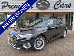 Audi A3 Sportback - 35 TFSI AUTOMAAT|Business edition, Comfstoelen|Matrix LED|NAV|TREKH|VIRTUAL DASH