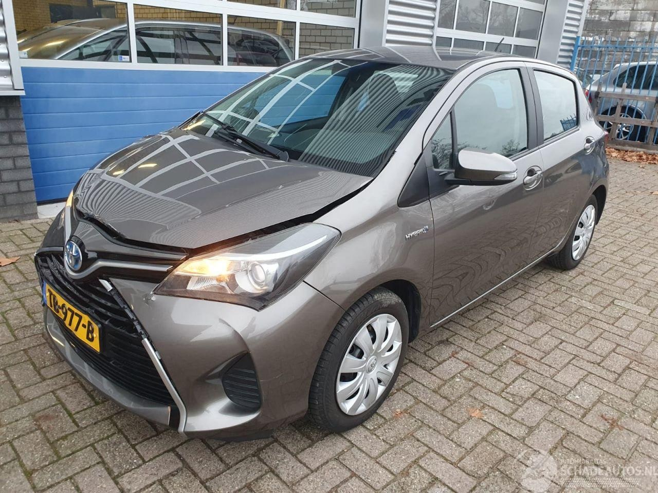 Toyota Yaris - 1.5 Hybrid Trend 1.5 Hybrid Trend - AutoWereld.nl