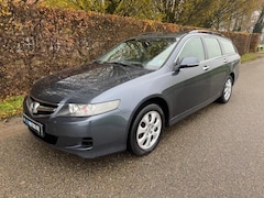Honda Accord Tourer - 2.2 CTDi Sport AIRCO / CRUISE / TREKHAAK