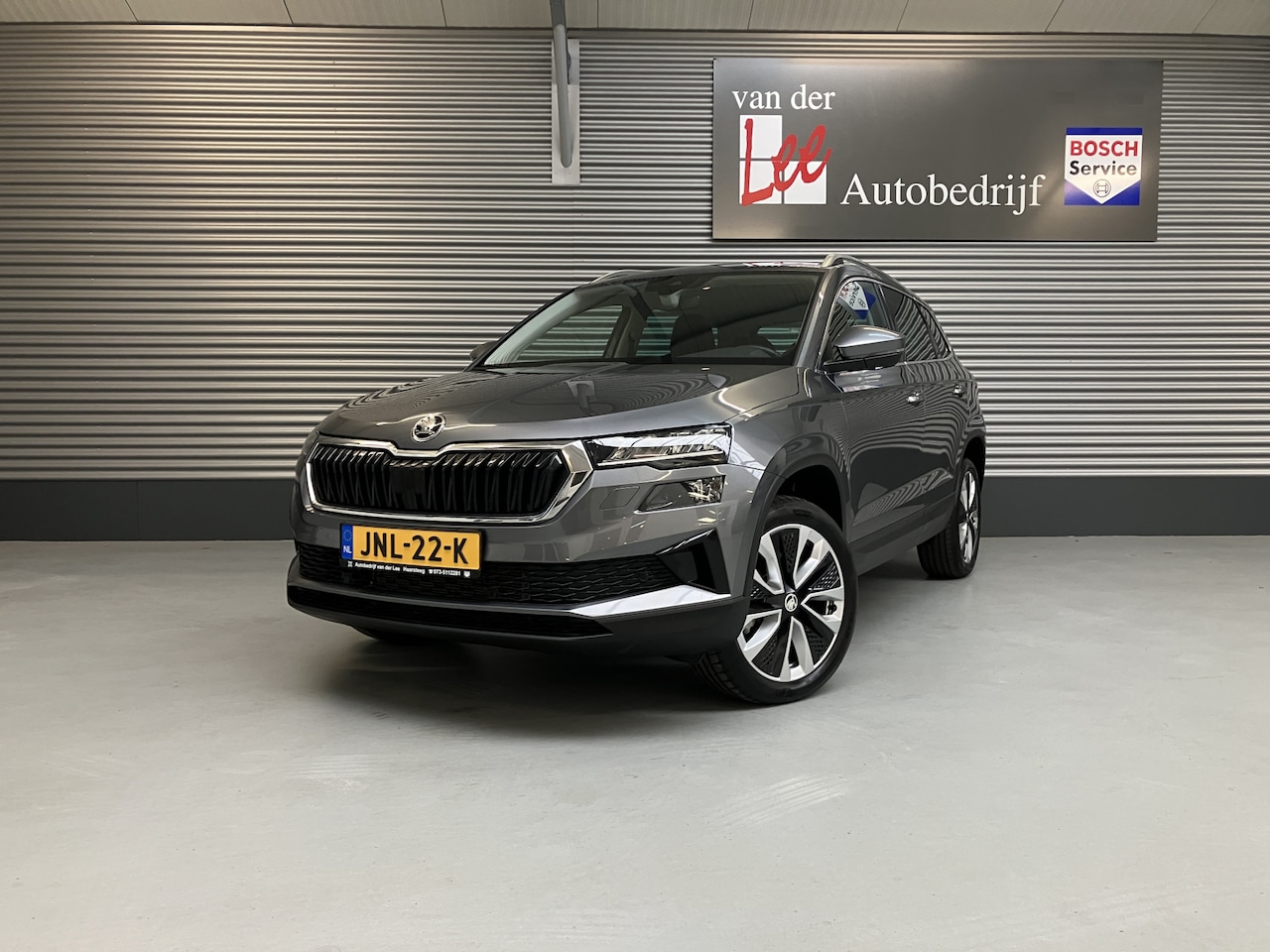 Skoda Karoq - 1.5 TSI/LEER ALCANT/KEY-LESS/PDC/CAM/ADAPTIVE/ENZ - AutoWereld.nl