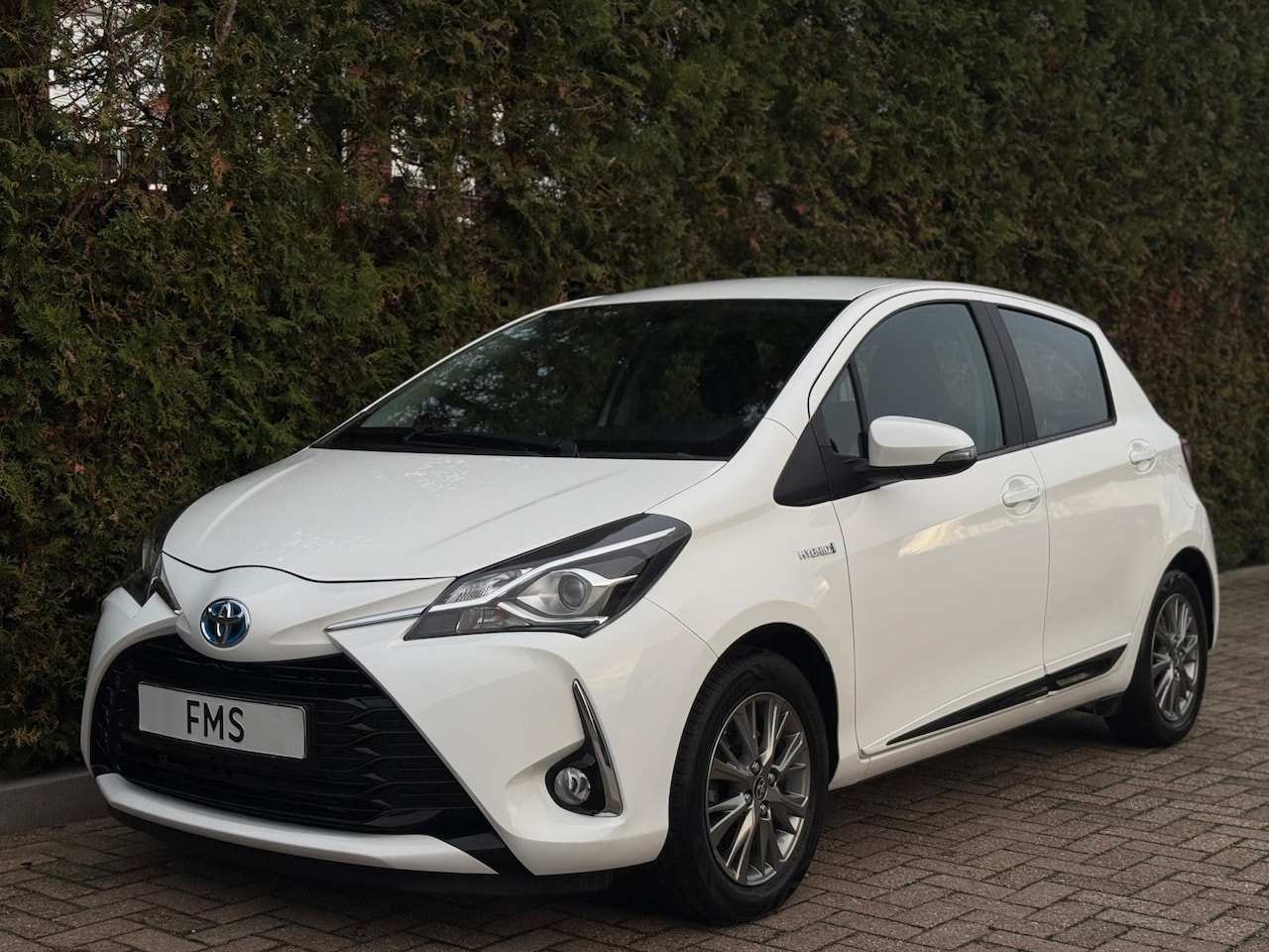 Toyota Yaris - 1.5 Hybrid Dynamic Camera CarPlay - AutoWereld.nl
