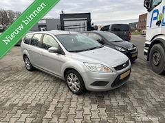 Ford Focus Wagon - 1.6 Ghia