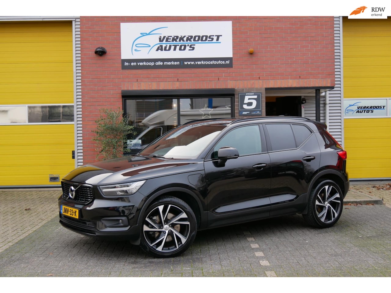 Volvo XC40 - 1.5 T5 Recharge R-Design.pano.leder.stuurverw.led. - AutoWereld.nl