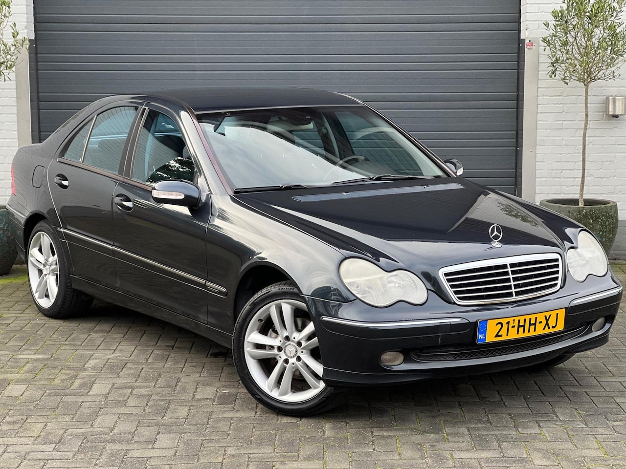 Mercedes-Benz C-klasse - 180 Elegance|Nw. APK|Goed onderhouden| - AutoWereld.nl
