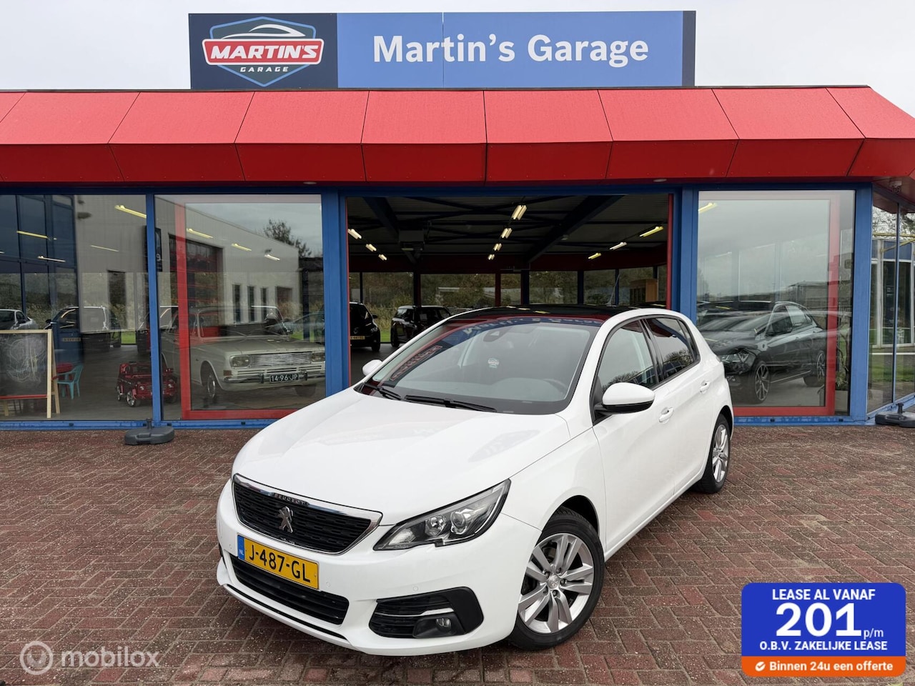 Peugeot 308 - 1.2 PureTech Blue Lease Executive APPLE CARPLAY! - AutoWereld.nl