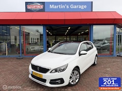 Peugeot 308 - 1.2 PureTech Blue Lease Executive APPLE CARPLAY