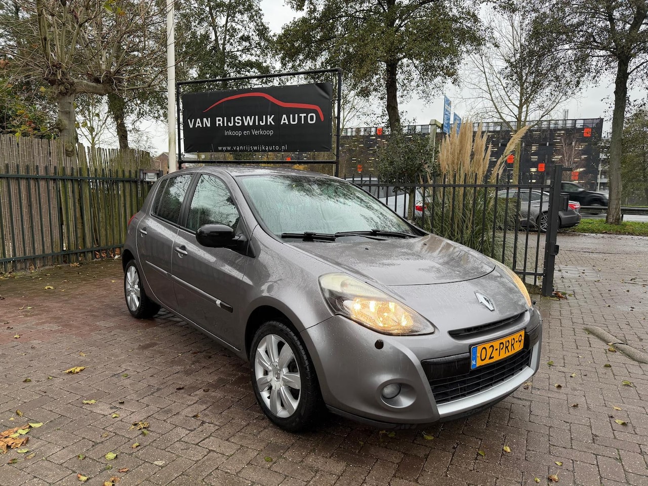 Renault Clio - 1.2 20th Anniversary Nav Airco 5 Drs Elec-Ram - AutoWereld.nl