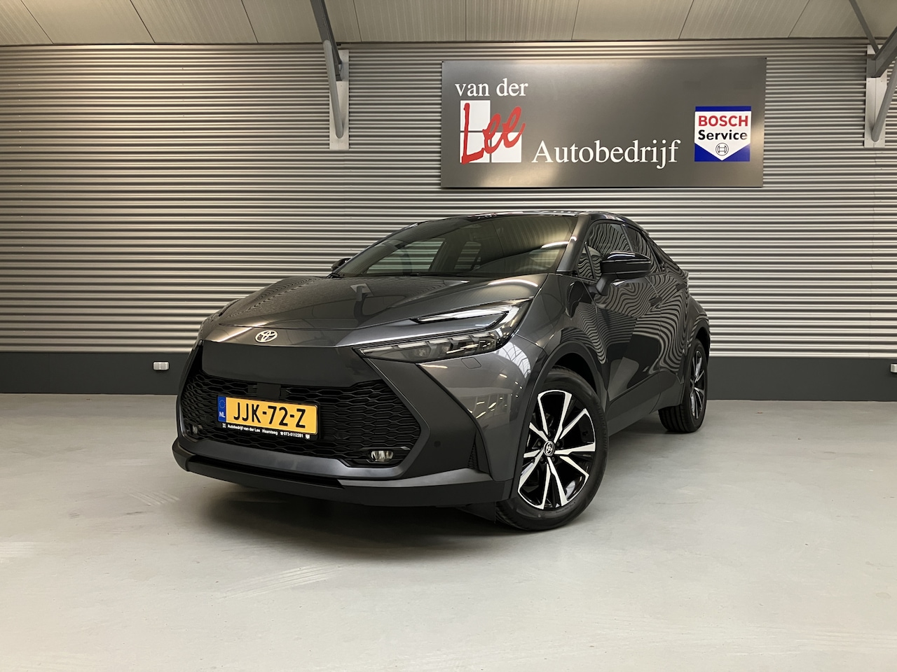 Toyota C-HR - 1.8 HYBR/STYLE/DODE HOEK/EL A KLEP/FUL-LED/NAVI XL/ENZ - AutoWereld.nl