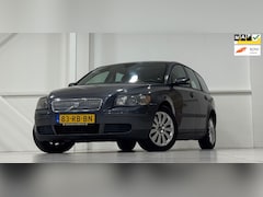 Volvo V50 - 2.4 Momentum Trekhaak Mooi Garantie APK 30-08-2026