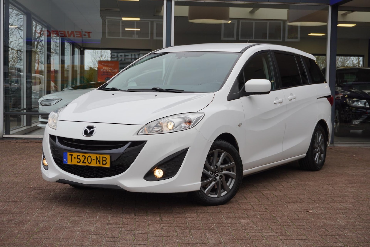 Mazda 5 - 1.8 TS+ 7 Persoons | Airco | Navigatie | Elek. pakket | Lm velgen | Vol opties | Inruil mo - AutoWereld.nl